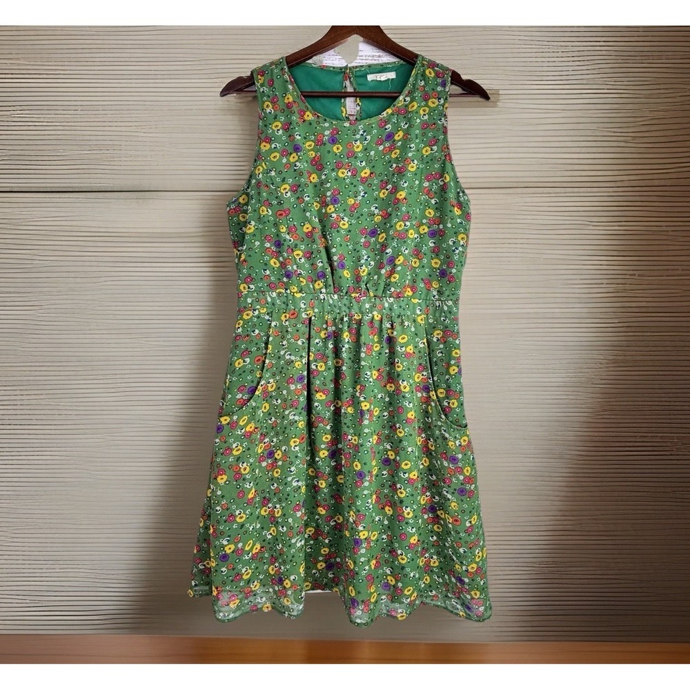 Cottagecore Green Floral Dress L A-Line Whimsical Pockets Lagenlook Spring Fresh